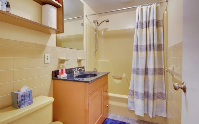 Pool & Beach Access: Coastal Condo in Provincetown