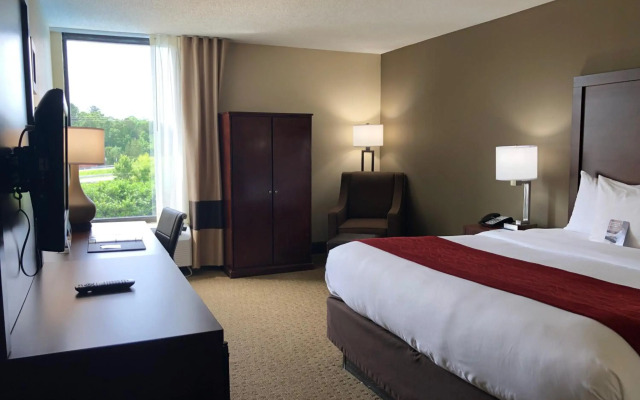 Comfort Inn & Suites Durham near Duke University