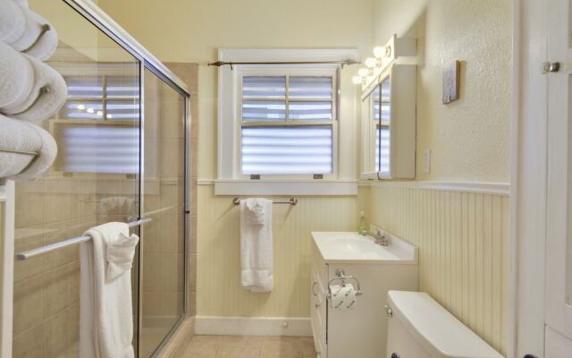 Endless Summer 3 Br home by RedAwning