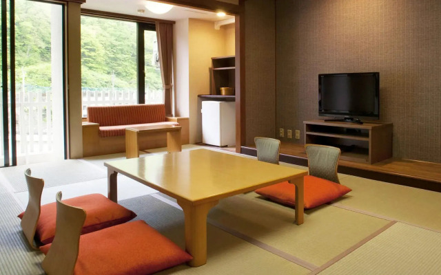 Kinugawa Onsen Hotel
