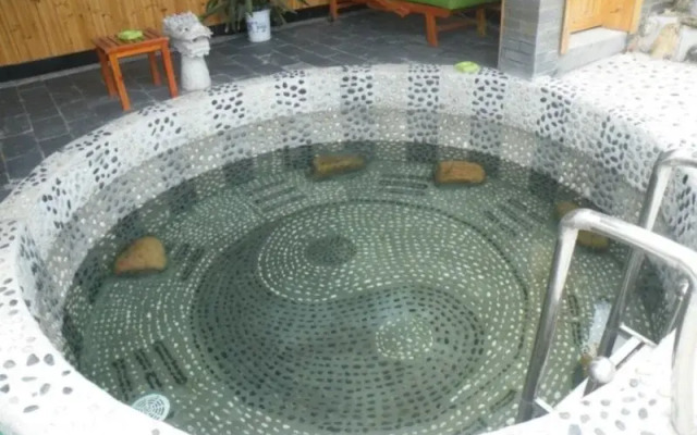 Golden Sun Resort
