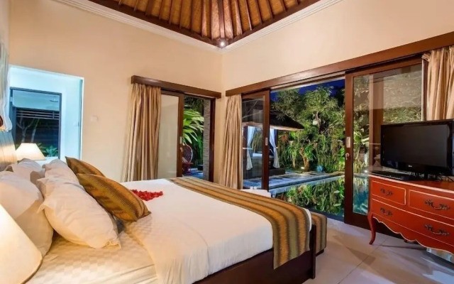 Samudra · 6BR Luxury Family Pool Villa Umalas Bali