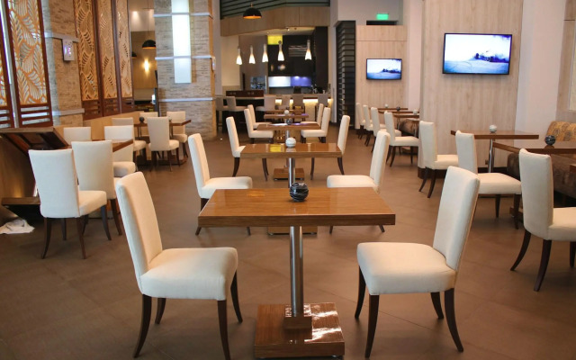 Courtyard by Marriott Guayaquil