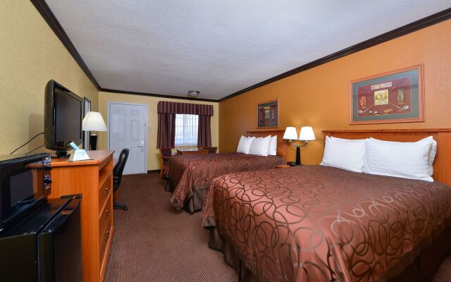 Xecutive Inn and Suites