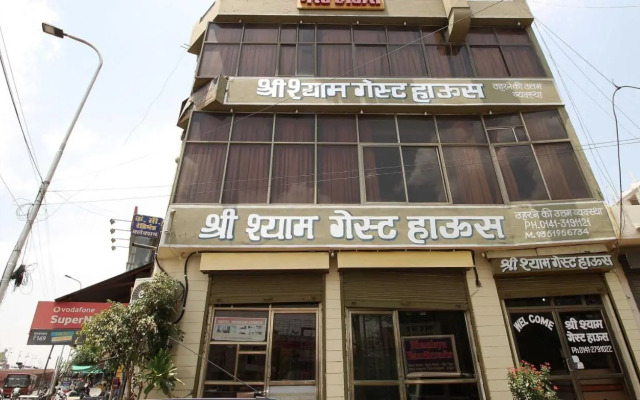 SPOT ON 38614 Shree Shyam Guest House