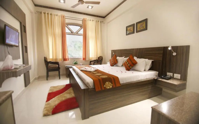 Hotel Sheetal Regency,Near Janambhumi