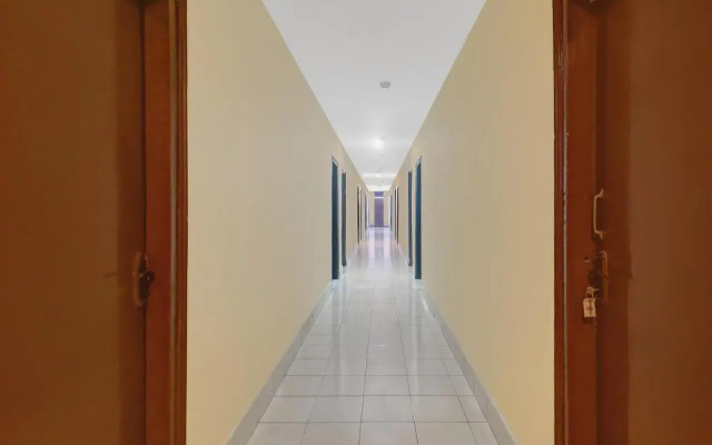 OYO Flagship 80444 Hrr Hotels