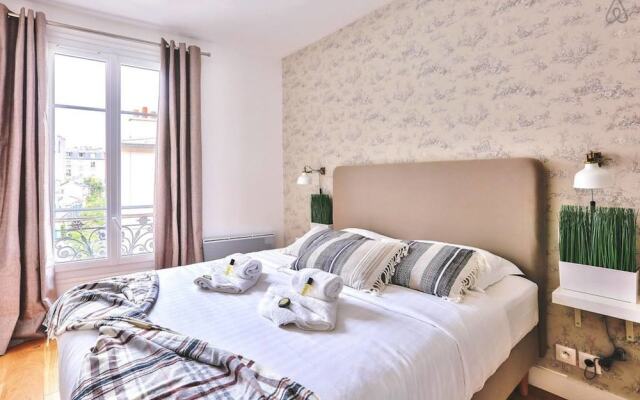 Buttes Chaumont- Appartement Familial