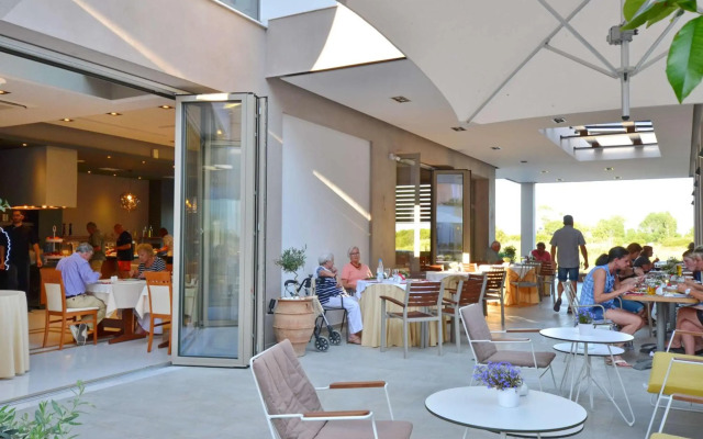 Evilion & Stilvi Sea & Sun Hotels