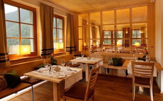 Der Waldhof Hotel