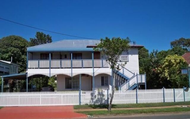 Johnstones on Oxley Bed and Breakfast