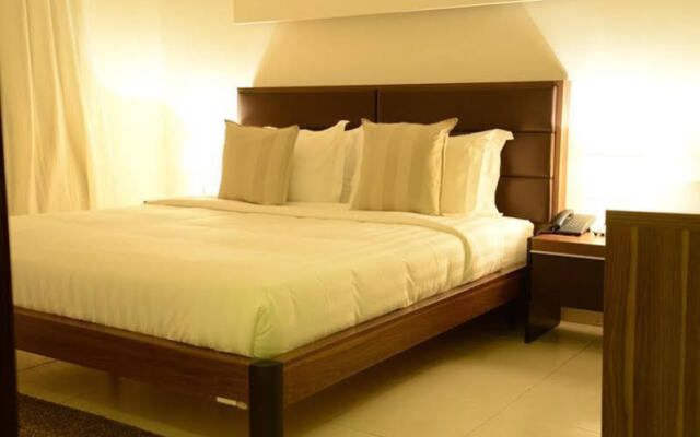 Silver City Business Hotel