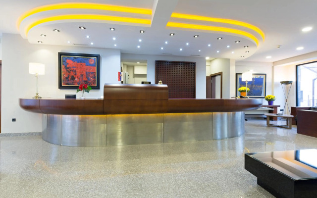 Sterling Hotel