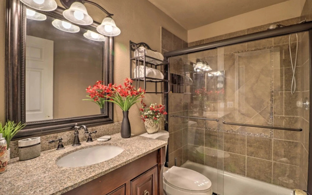 Lavish Family Escape w/ Game Room in Avondale!