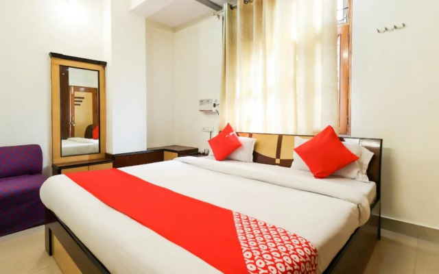 Zaina Guest House by OYO Rooms