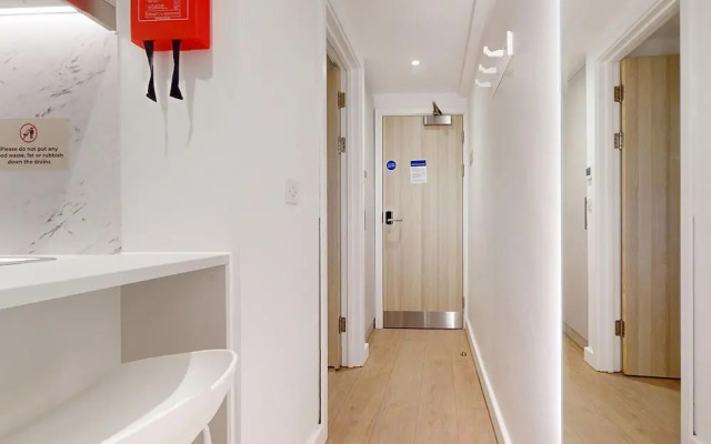 Student Only Studio at Paddington