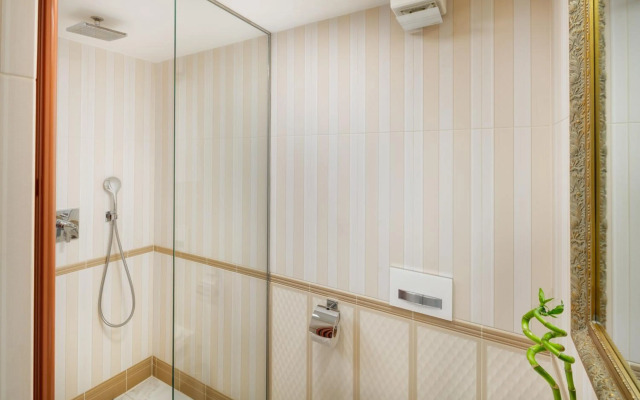 Mikulášská 6 - Old Town Square View Apartments