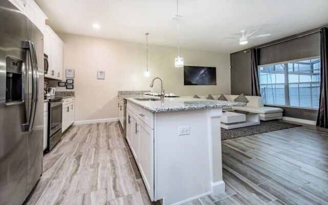 1590mv 4 Bedroom Townhouse