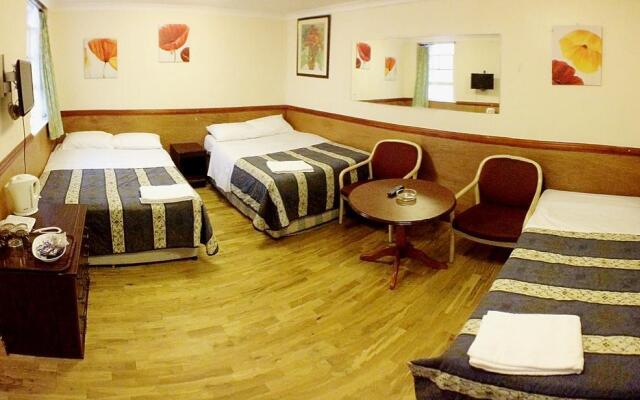 Ventures Hotel