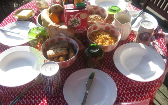 Moanarua Beach Cottage