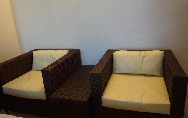 Bangkok Travel Suites