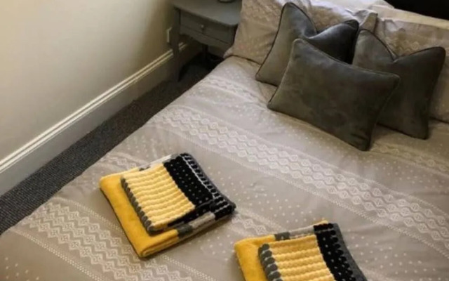 Shaw Properties Teal Road