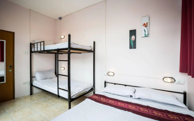 Orchid Hostel