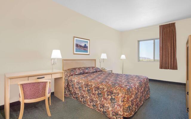 Super 8 By Wyndham Quartzsite Az