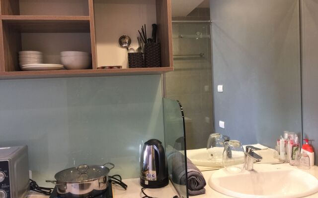 Unique Serviced Apartment