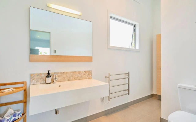 Acacia Cote - Whitianga Holiday Home