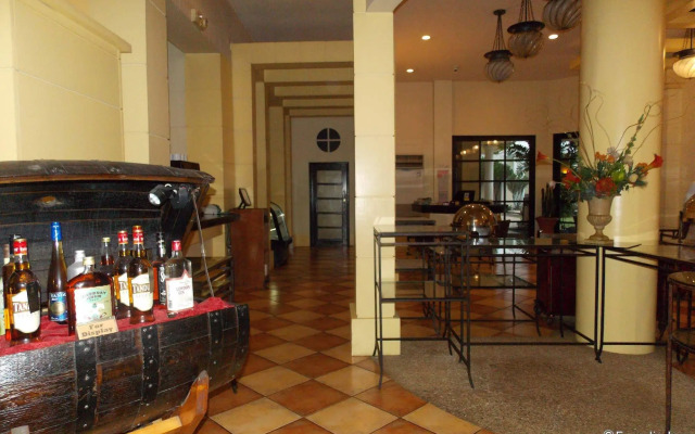 Planta Centro Bacolod Hotel & Residences