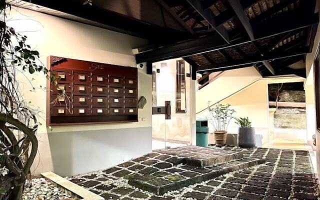 Seaview Residence
