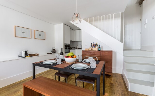 Tripas-Coração, Rosário Apartments