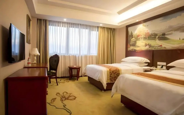Vienna International Hotel – Guest Rooms – Shanghai