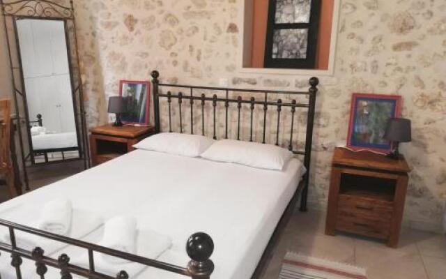 Nakli Traditional Guesthouse