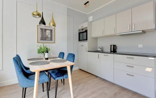 Dom & House - Apartments Kameralnie