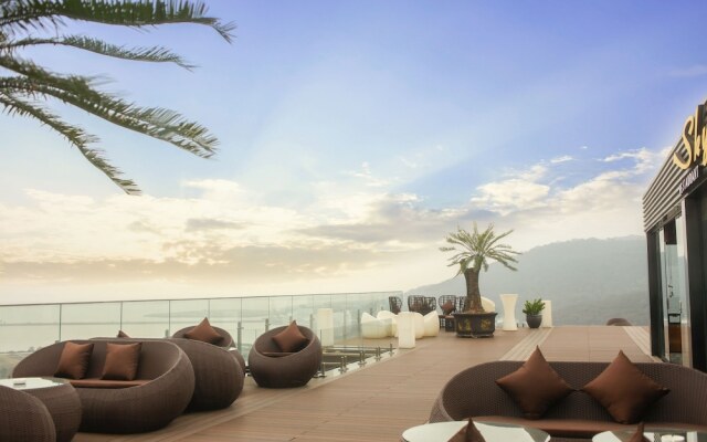 Central Luxury Ha Long Hotel