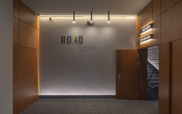 Design Hotel Road