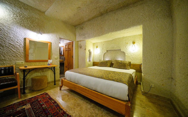 Cave Hotel Saksagan