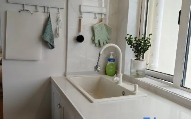 Yule'er Weimei Seaview Homestay (Shuangyuewan Honghai Jin'an Branch)