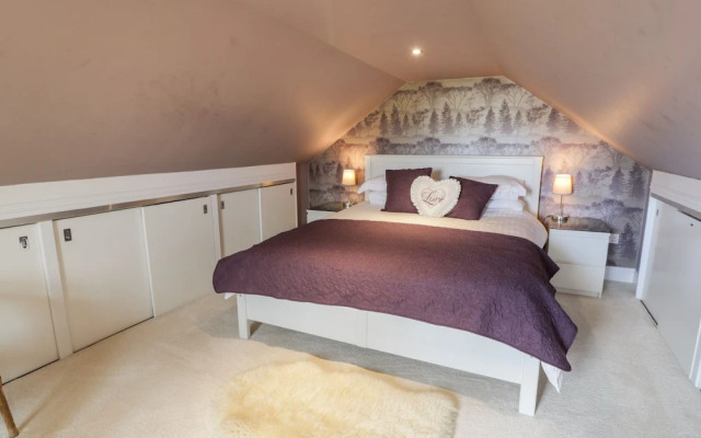 Ettrick Cottage