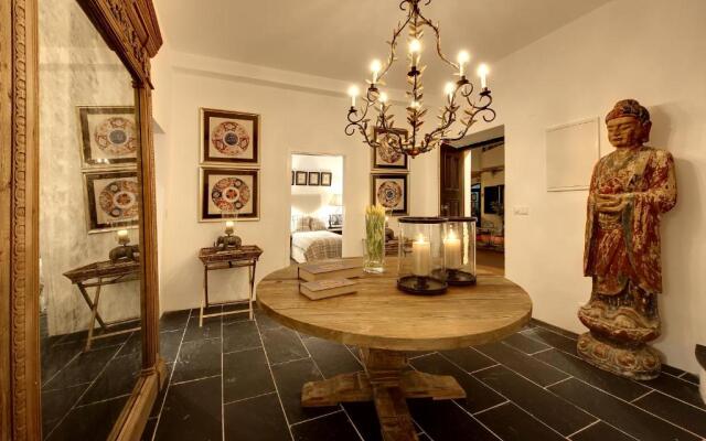 Casa Latino - Oceanfront - Luxury & Charming villa- Jacuzzi at Rooftop