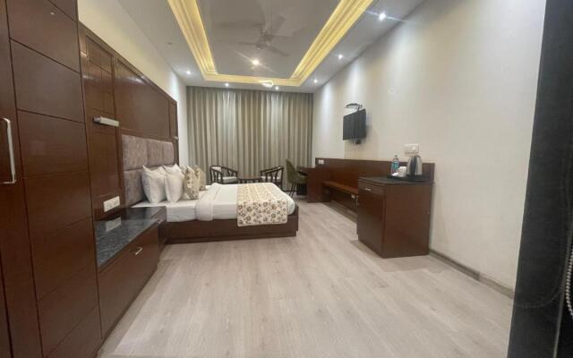 Hotel The Saffron Park