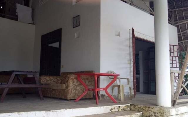 Travellers Inn Resort Malindi