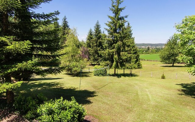 Modern Chalet in Neuvic with Private Swimming Pool