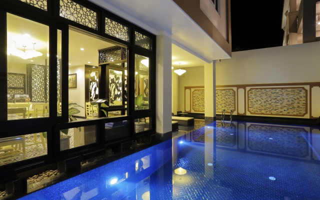 River Suites Hoi An Hotel