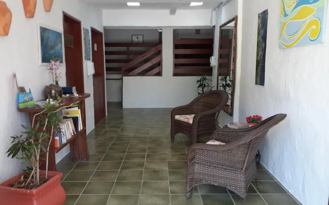 Hostal Blanco Apart-Hotel
