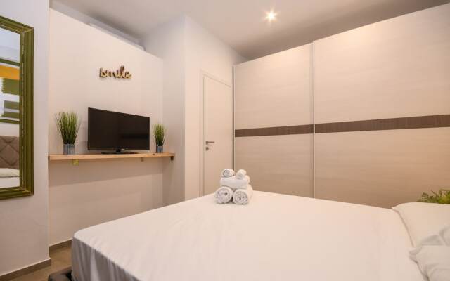 DesenzanoLoft GOLDEN SUITE*