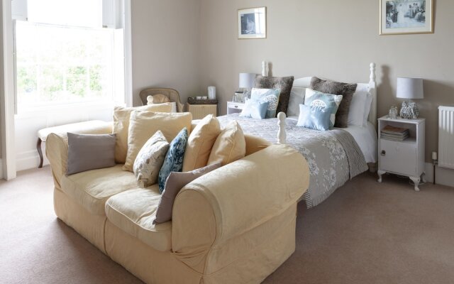 Goss Hall Bed & Breakfast