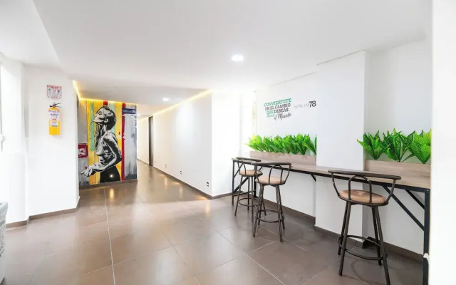 Hotel Lax